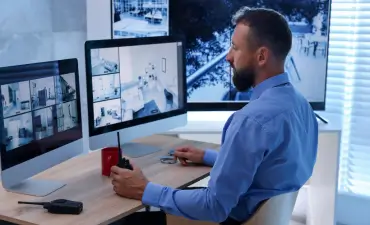 Expert alarm system technicians working in Roxburgh Park